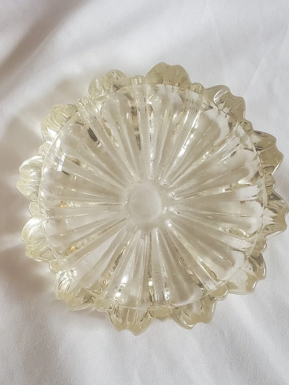 Hazel Atlas Vtg Clear Medium Glass Ashtray Trinkel Dish Bowl Scalloped Edges
